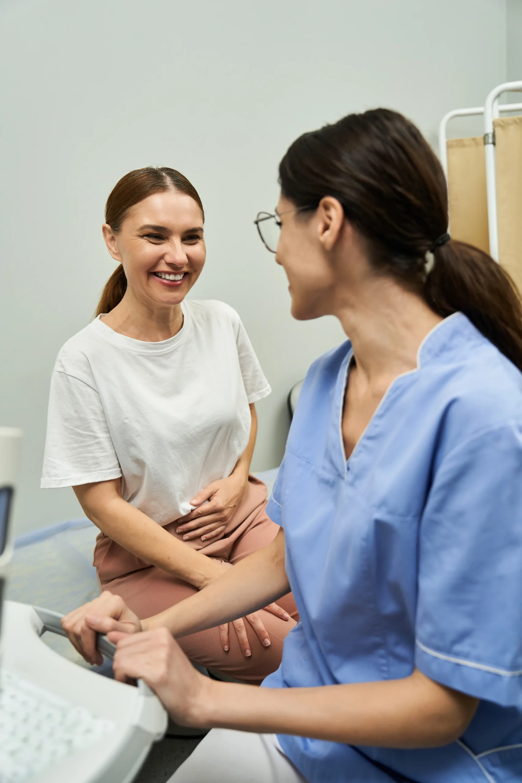 professional-gynecologist-consulting-with-patient-modern-healthcare-setting